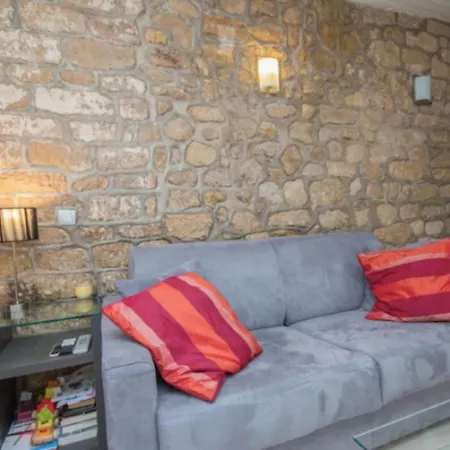 Superb Warm Studio Near Notre Dame Appartamento *